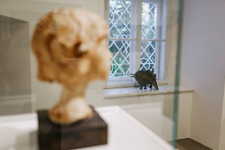 Odprtje razstave Koroški pečat Mirsada Begića - Dialog kiparja in fotografinje Nike Hölcl (7)